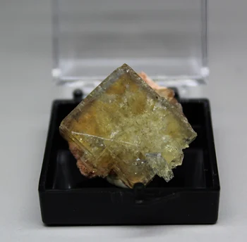 Naujas mineralinės！ Natūralus Reta, geltonos spalvos fluorito mineralinių egzempliorių Akmenys ir kristalai crystal Healing dėžutės dydis 3.4 cm